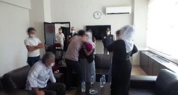 Güvenlik güçlerine teslim olan örgüt mensubu Mersin'deki ailesine teslim edildi