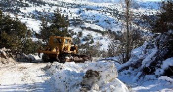 Kardan hastaneye gidemeyen hastanın imdadına belediye ekipleri yetişti
