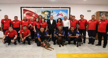 Seçer: "Mersin itfaiye teşkilatını Türkiye'de parmakla gösterilir hale getireceğiz"