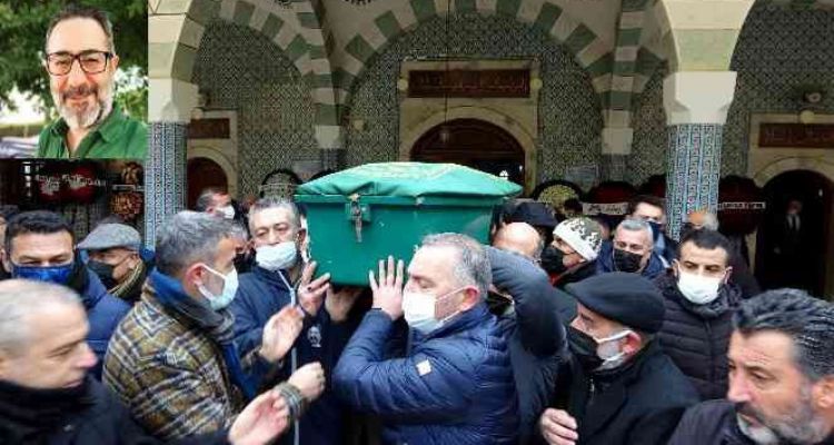 Mezitli Belediyesi, plajlara özel çöp kovası üretiyor