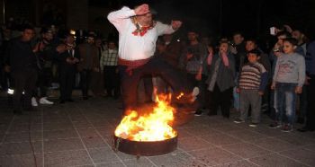 MERSİN’DE NEVRUZ COŞKUYLA KUTLANDI