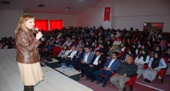 LİSE ÖĞRENCİLERİNE SUÇ SAYILAN DAVRANIŞLAR ANLATILDI