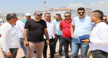 Başkan Yılmaz, kurban satış yerini inceledi