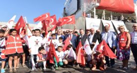 İYİLİK GEMİSİ, MERSİN LİMANI’NDAN BU KEZ AFRİKA İÇİN DEMİR ALDI