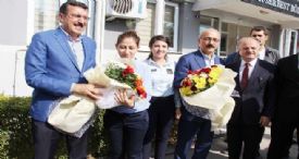 BAKANLAR TÜFENKCİ VE ELVAN, MERSİN’DE SERBEST BÖLGE VE GÜMRÜK SORUNLARINI DİNLEDİ