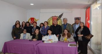 Mersin'de çocuk yaşta evliliğe tepki