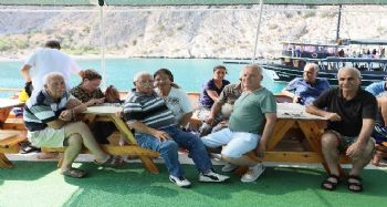 EMEKLİLER AKDENİZ’İ YENİDEN KEŞFETTİ