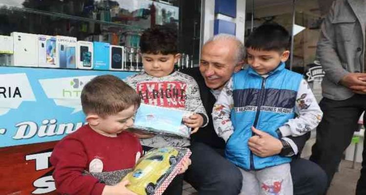 Akdeniz Belediyesi Çocuk Şenliği 29 Mart'ta başlıyor