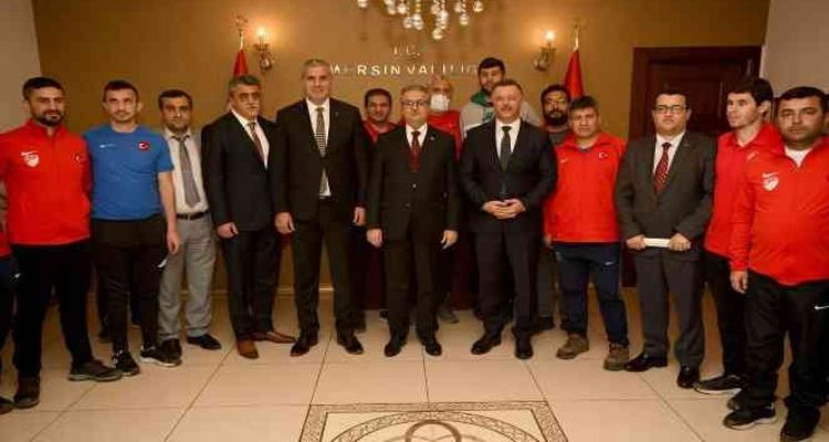 Vali Su, Türkiye Görme Engelliler B1 Futbol Milli Takımı sporcuları ile buluştu