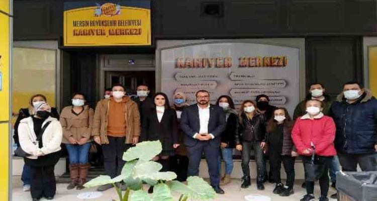 Seçer: "Seçim öncesi verdiğimiz sözleri bir bir yerine getiriyoruz"