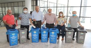 Mezitli Belediyesinde çöpler kaynağında ayrıştırılıyor