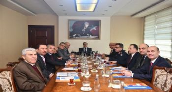 ‘Üniversitelerde Güvenlik Koordinasyon Toplantısı’ Vali Su başkanlığında yapıldı