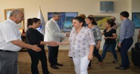 AKDENİZ BELEDİYESİ’NDEN VATANDAŞA ÇAY İKRAMI
