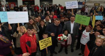 EN RENKLİ SEÇİM ÇALIŞMASI 