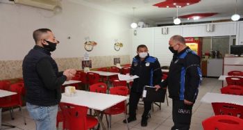 Erdemli zabıtası, iş yerlerinde korona virüs denetimi yaptı