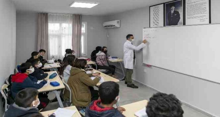 Yenice'deki yurt binası yenilenerek eğitim merkezine dönüştürüldü