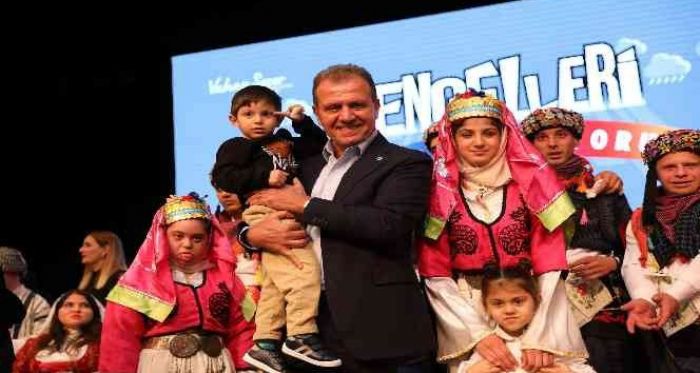 Mersin Büyükşehir Belediyesi, ‘Engelleri Çalışarak Aşıyoruz' etkinliği düzenledi
