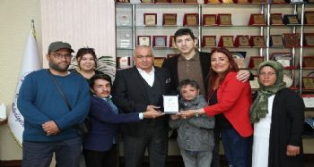Başkan Tollu: "Engellilerimizin her zaman yanlarındayız"