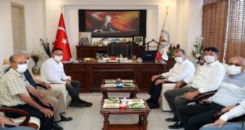 Başkan Seçer: "Mersin'de oturarak Mersin'i yönetemeyiz"