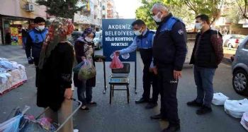 Akdeniz Belediyesi, semt pazarlarına kilo kontrol noktaları kurdu