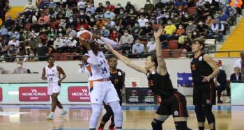 Kadınlar Basketbol Süper Ligi: Çukurova Basketbol Mersin Yenişehir Belediyesi: 74 - Galatasaray: 72