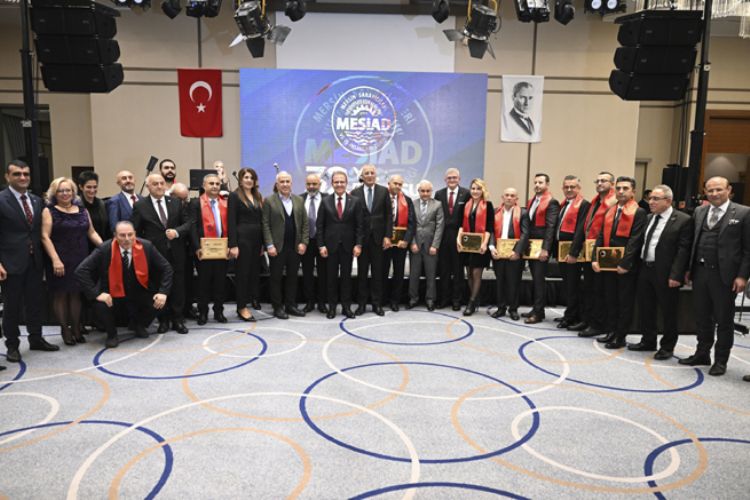BAŞKAN SEÇER, MESİAD’IN 32. YIL BALOSU’NDA İŞ İNSANLARIYLA BULUŞTU