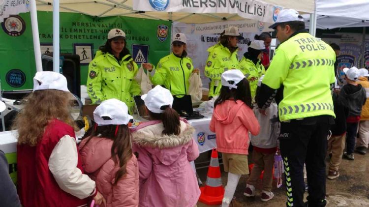 Mersin’de Trafik Haftasında farkındalık etkinliği düzenlendi