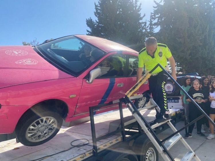 Mersin’de öğrencilere yönelik trafik eğitimleri sürüyor
