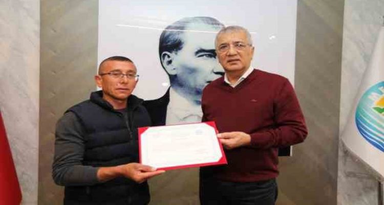 Mezitli Belediyesi personeli, kök hücre bağışçısı olarak genç kıza umut oldu