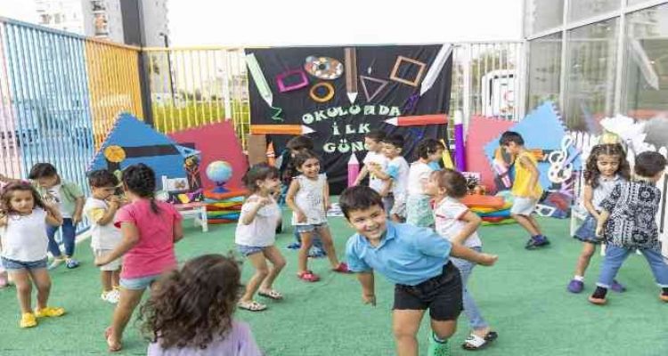 Mersin'de kreşlerde ilk gün heyecanı