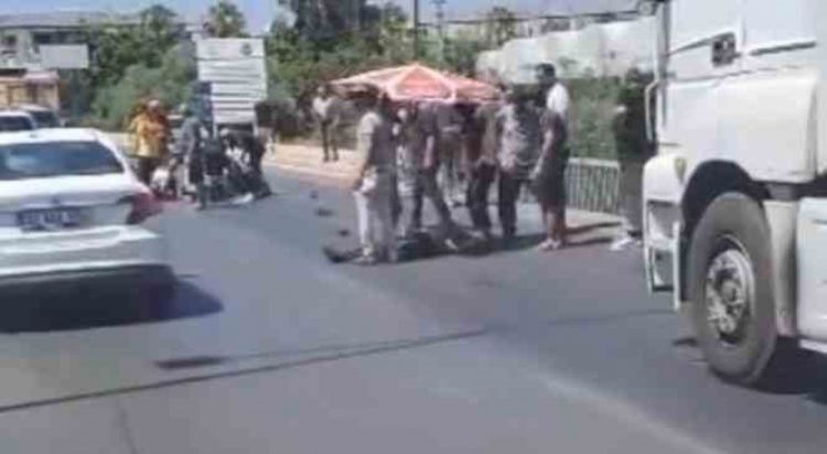 Mersin’de motosiklet tırın altın kaldı: 1 ölü, 1 yaralı