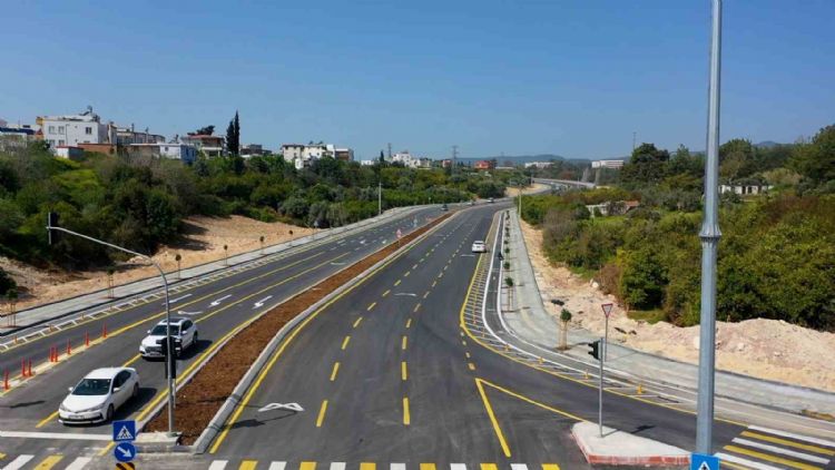 Mersin’de 3. Çevre Yolu, Üniversite Caddesi’ne bağlandı