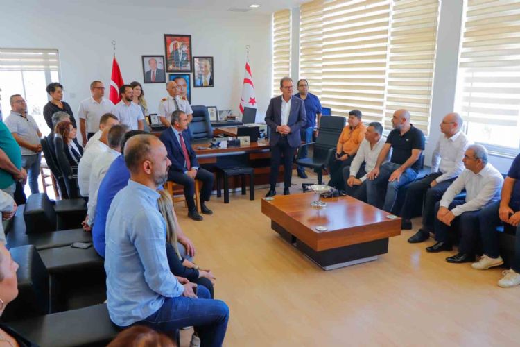 Başkan Seçer: “Biz Kıbrıs’ı Türkiye’den ayrı bir ülke olarak görmüyoruz”