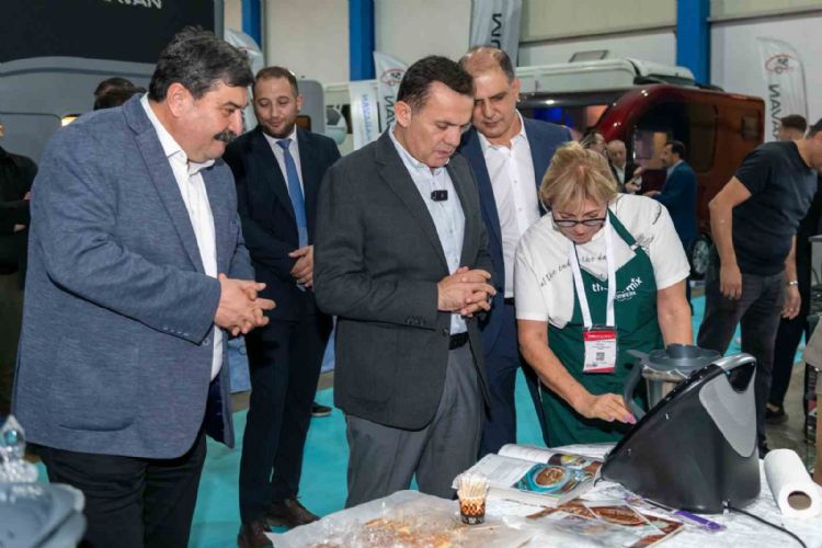 Mersin’de ‘7. Kamp Karavan ve Tiny House Fuarı’ açıldı