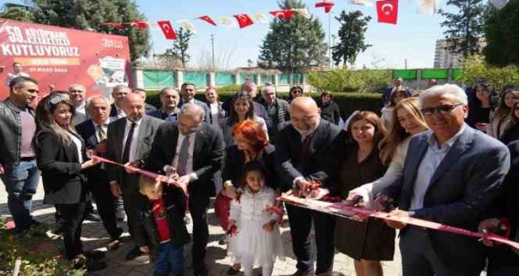 Tarsus'a bir okuma salonu, kreş ve kütüphane daha kazandırıldı