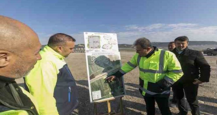 Başkan Seçer, Adıyaman'da devam eden konteyner kent çalışmalarını inceledi