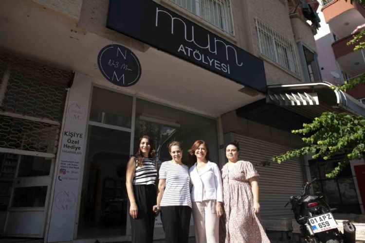 Üretici kadın stantları kadınların ekonomisine destek oluyor