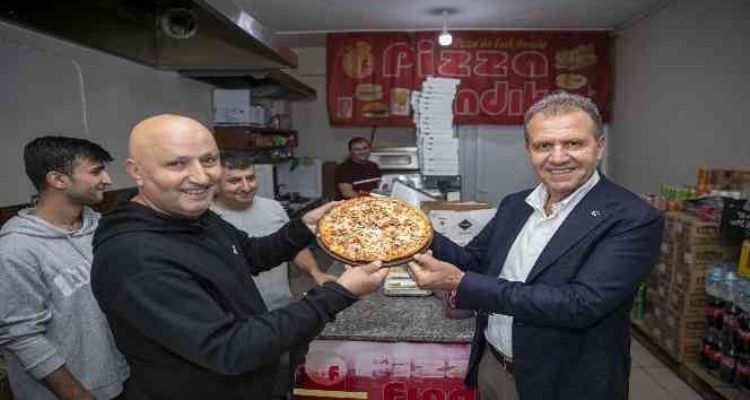Seçer, Toroslar ilçesinde esnafla bir araya geldi