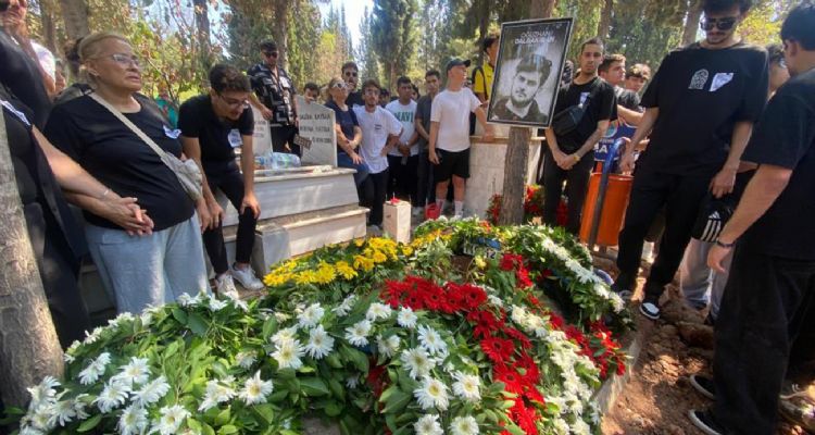 ‘Jrokez’ lakaplı yayıncı Oğuzhan Dalgakıran toprağa verildi