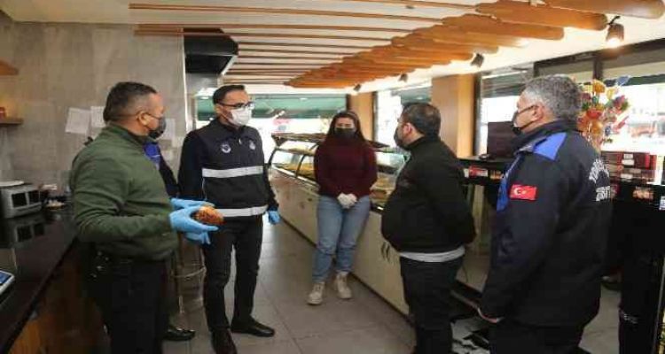 Toroslar zabıtası fırınları denetledi