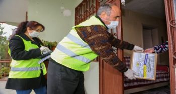 Erdemli Belediyesi, pandemi sürecinde 3 bin aileye yardım etti