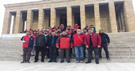 SAĞLAR, TARAFTARLARLA ANITKABİR’İ ZİYARET ETTİ