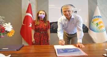 Mezitli Belediyesi, ‘Avrupa Yerel Yaşamda Kadın-Erkek Eşitliği Şartı'nı imzaladı