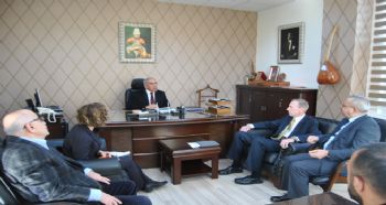  ABD ADANA KONSOLOSU MERSİN CEMEVİNİ  ZİYARET ETTİ
