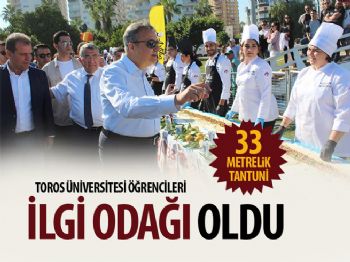 TOROS’LU ÖĞRENCİLERDEN 33 METRELİK TANTUNİ