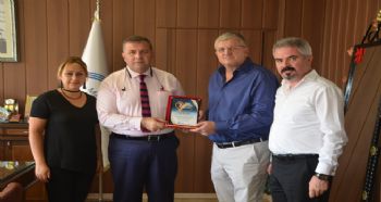 Makina Mühendisleri Odası’ndan, Milli Eğitim Müdürlüğü’ne Teşekkür Plaketi