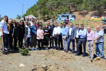 AVUKATLAR YAŞANABİLİR ÇEVRE İÇİN FİDAN DİKTİ