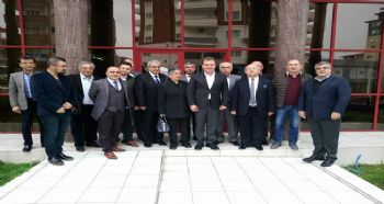 VAHAP SEÇER MERSİN'İN EKONOMİK SORUNLARINA DİKKAT ÇEKTİ