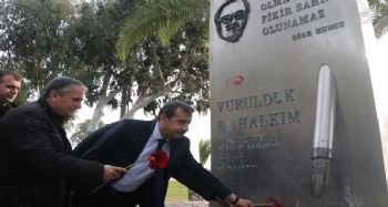 UĞUR MUMCU MERSİN'DE ANILDI