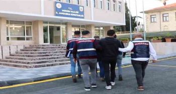 Mersin'de DEAŞ şüpheli 2 kişi gözaltına alındı